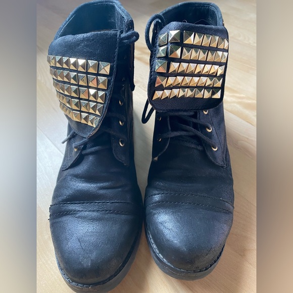 Michael Kors - Picture 3 of 4